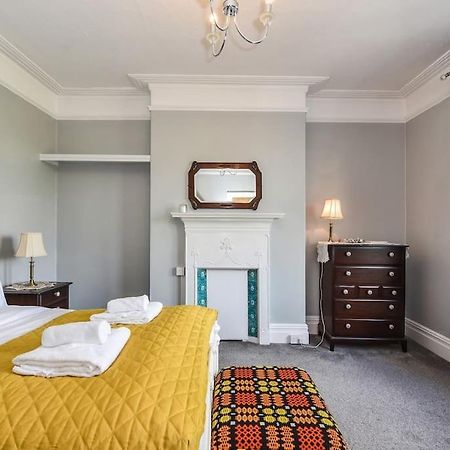 Traditional 3-Bed Property In Pontcanna With Parking 卡迪夫 外观 照片
