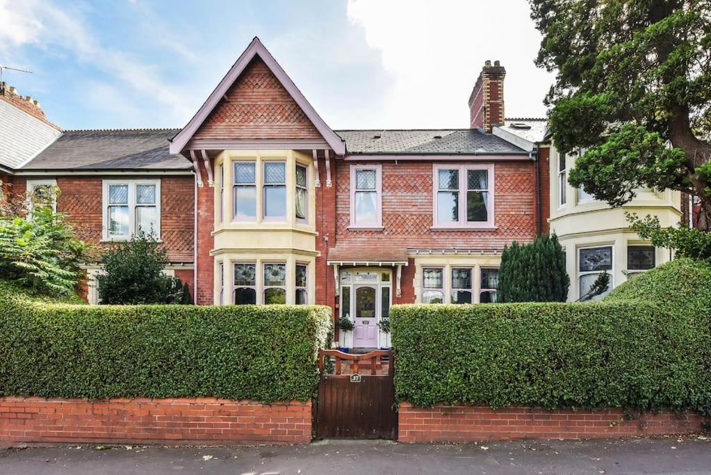 Traditional 3-Bed Property In Pontcanna With Parking 卡迪夫 外观 照片