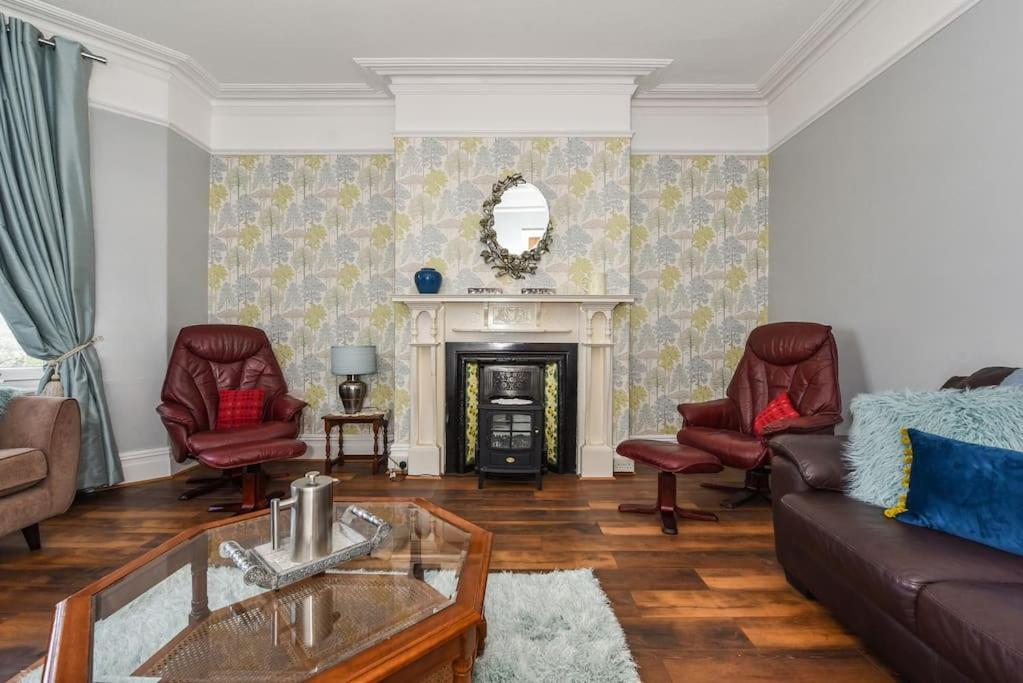 Traditional 3-Bed Property In Pontcanna With Parking 卡迪夫 外观 照片