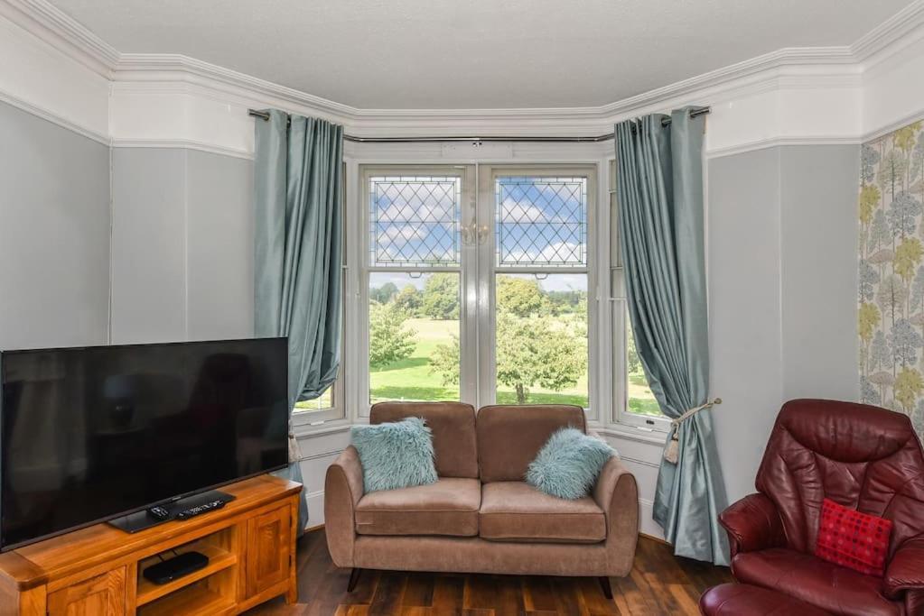 Traditional 3-Bed Property In Pontcanna With Parking 卡迪夫 外观 照片