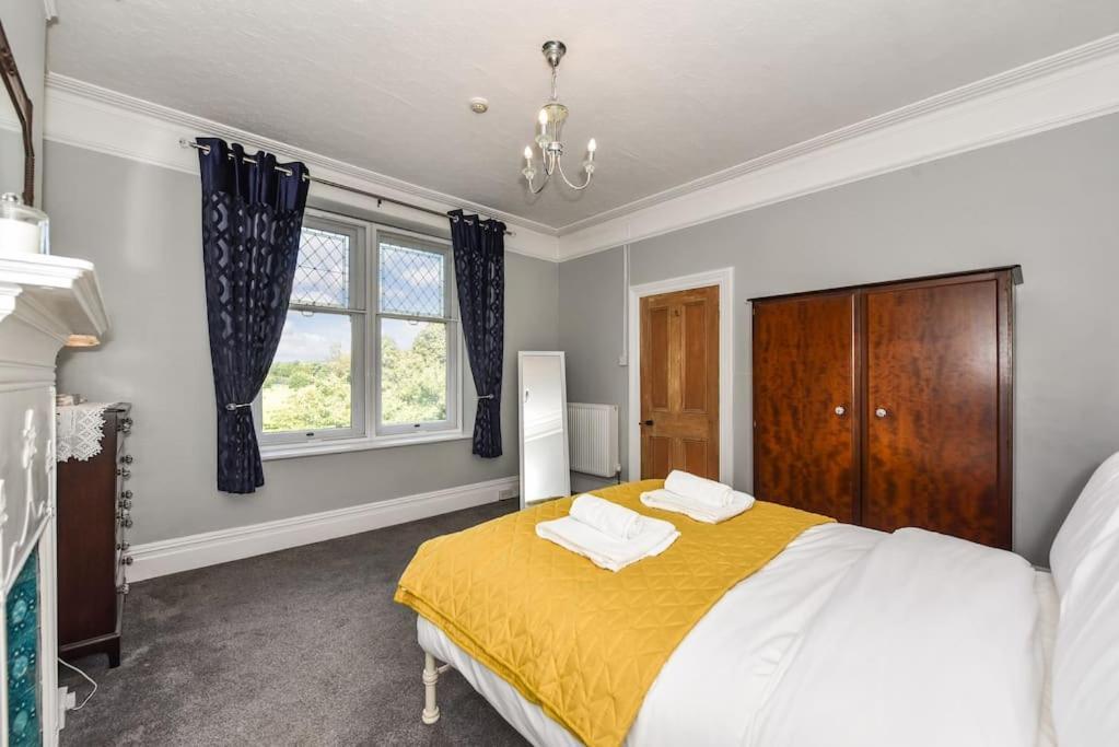 Traditional 3-Bed Property In Pontcanna With Parking 卡迪夫 外观 照片